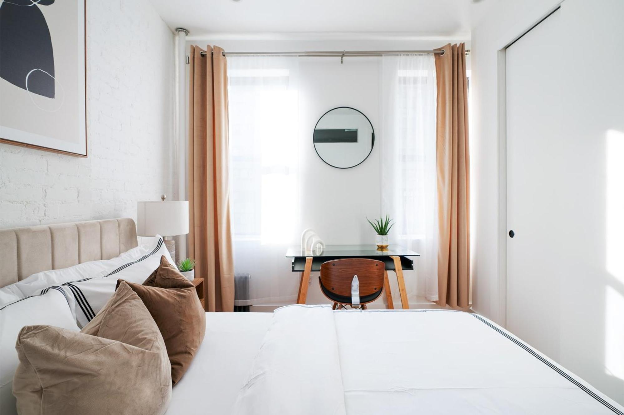 Apartment 1288-5fs New Renovated 2 Bedrooms In Ues New York